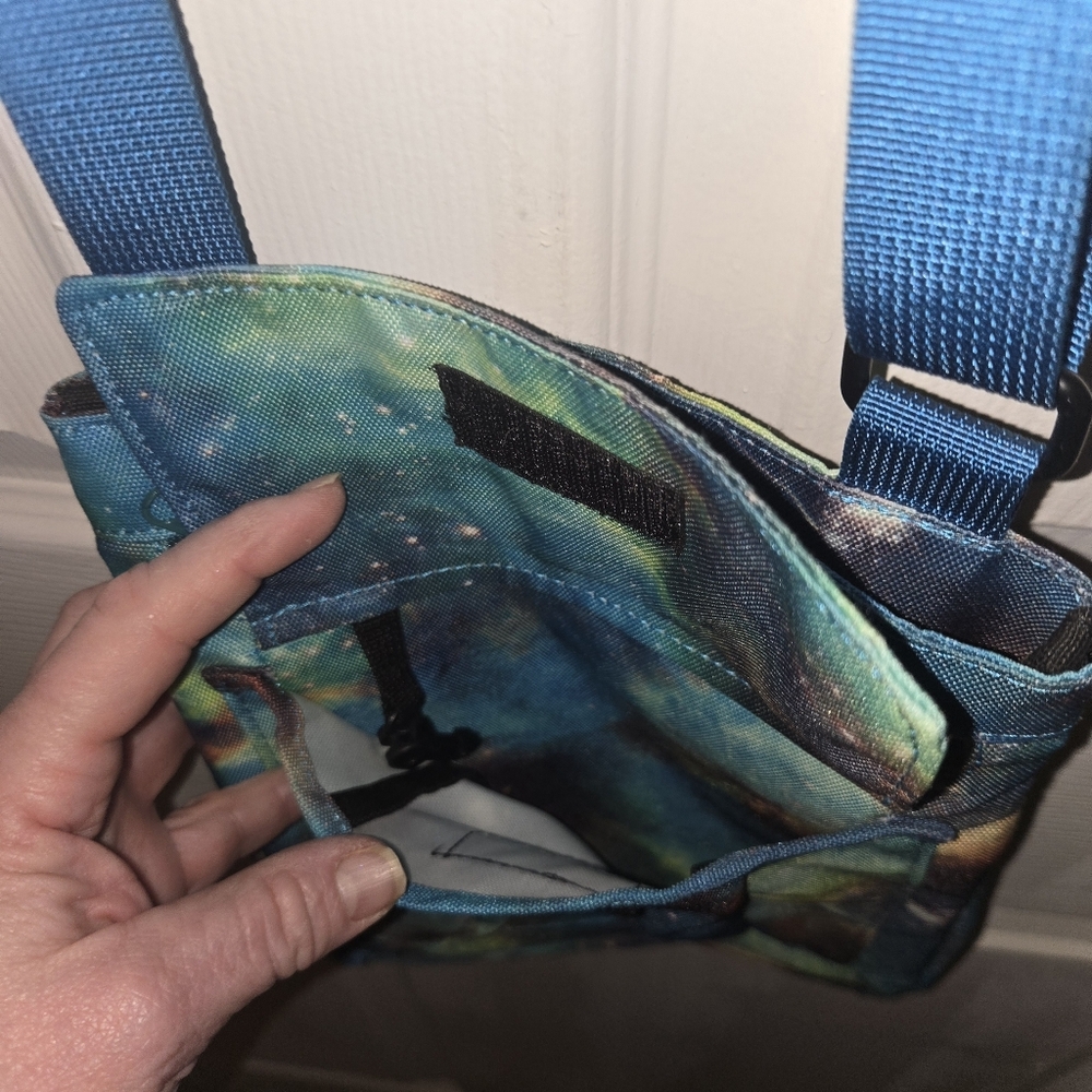 Kavu Cosmic Print Messenger Bag - Picture 5 of 8
